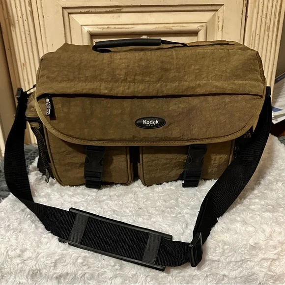 ★KODAK★ Foundy large messenger bag BLACK K4143LBG03BLK Kodak | Cameras, Photo & Video | Kodak Camera Bag Large